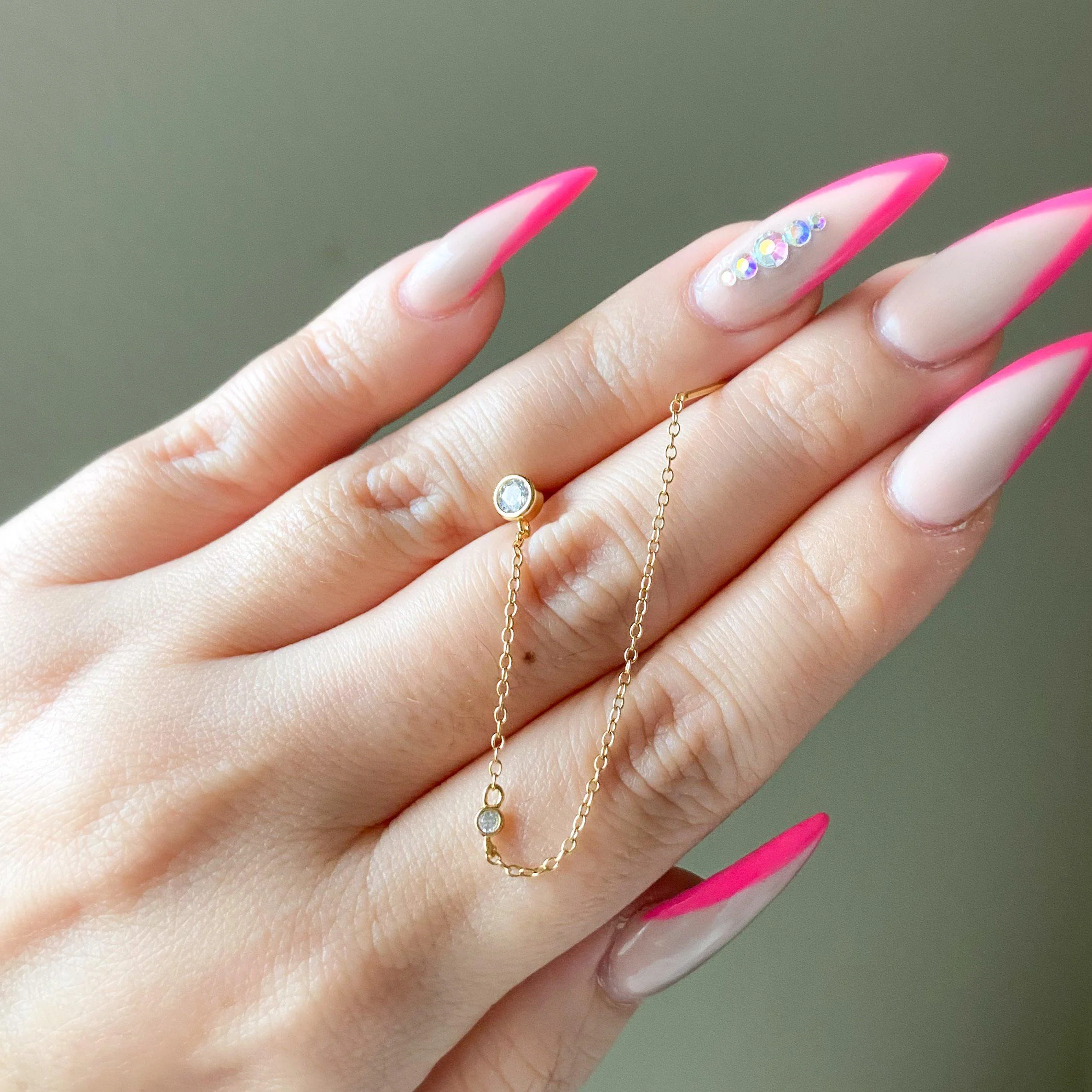Ari Chain Link Threader Earring - Image 15