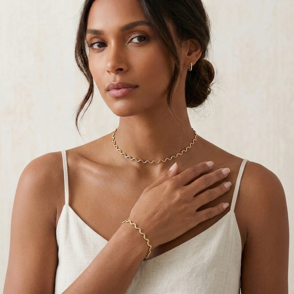Aura Ripple Chain Necklace - Image 6