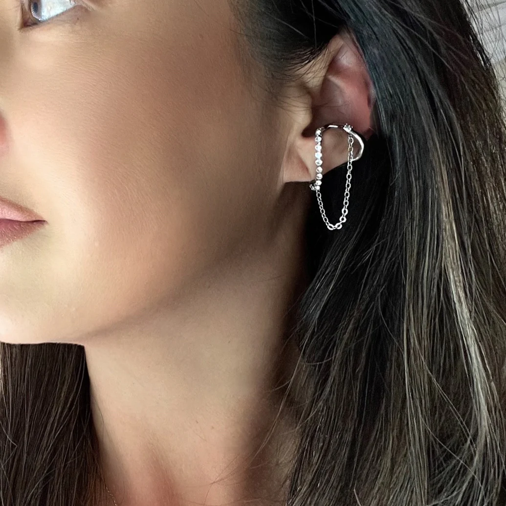 Cascading Chains Ear Cuff - Image 9