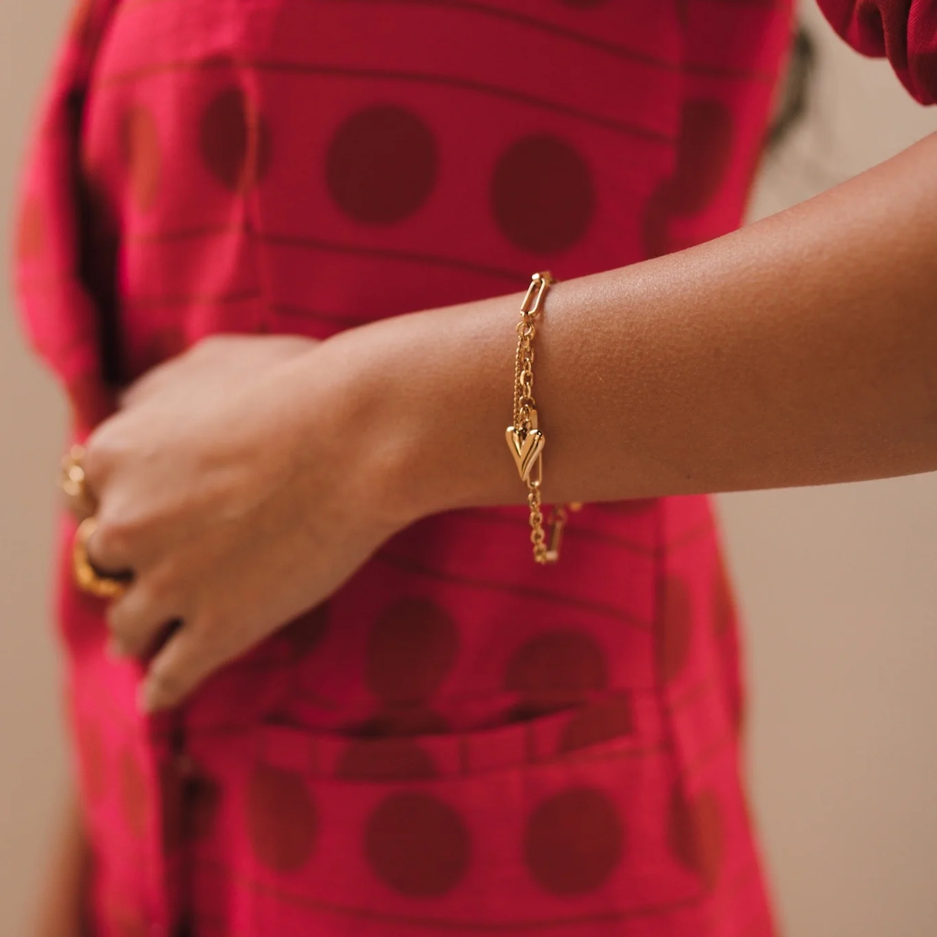 Chained Heart Bracelet - LAST CHANCE! - Image 5