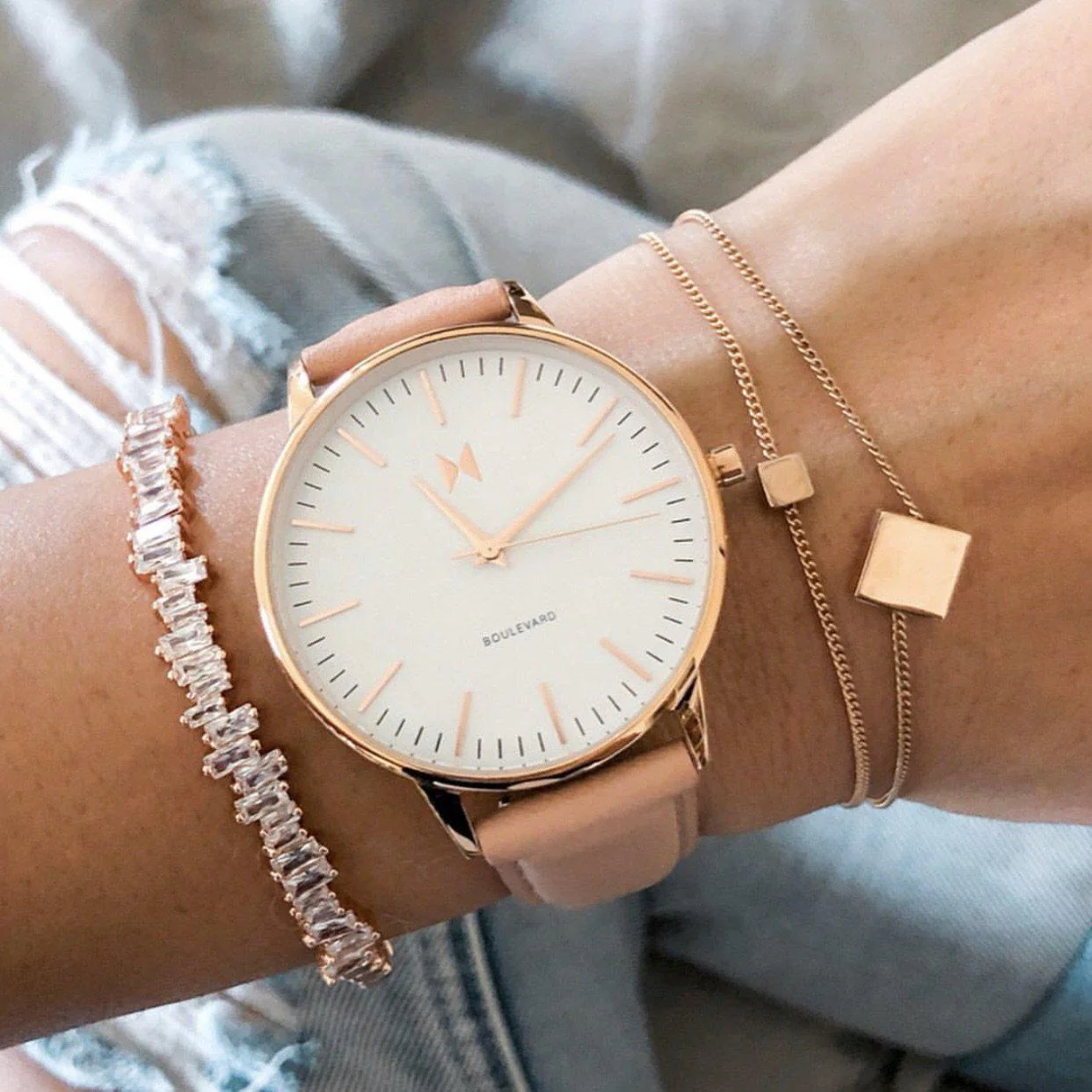 Esra Open Bangle - LAST CHANCE! - Image 3