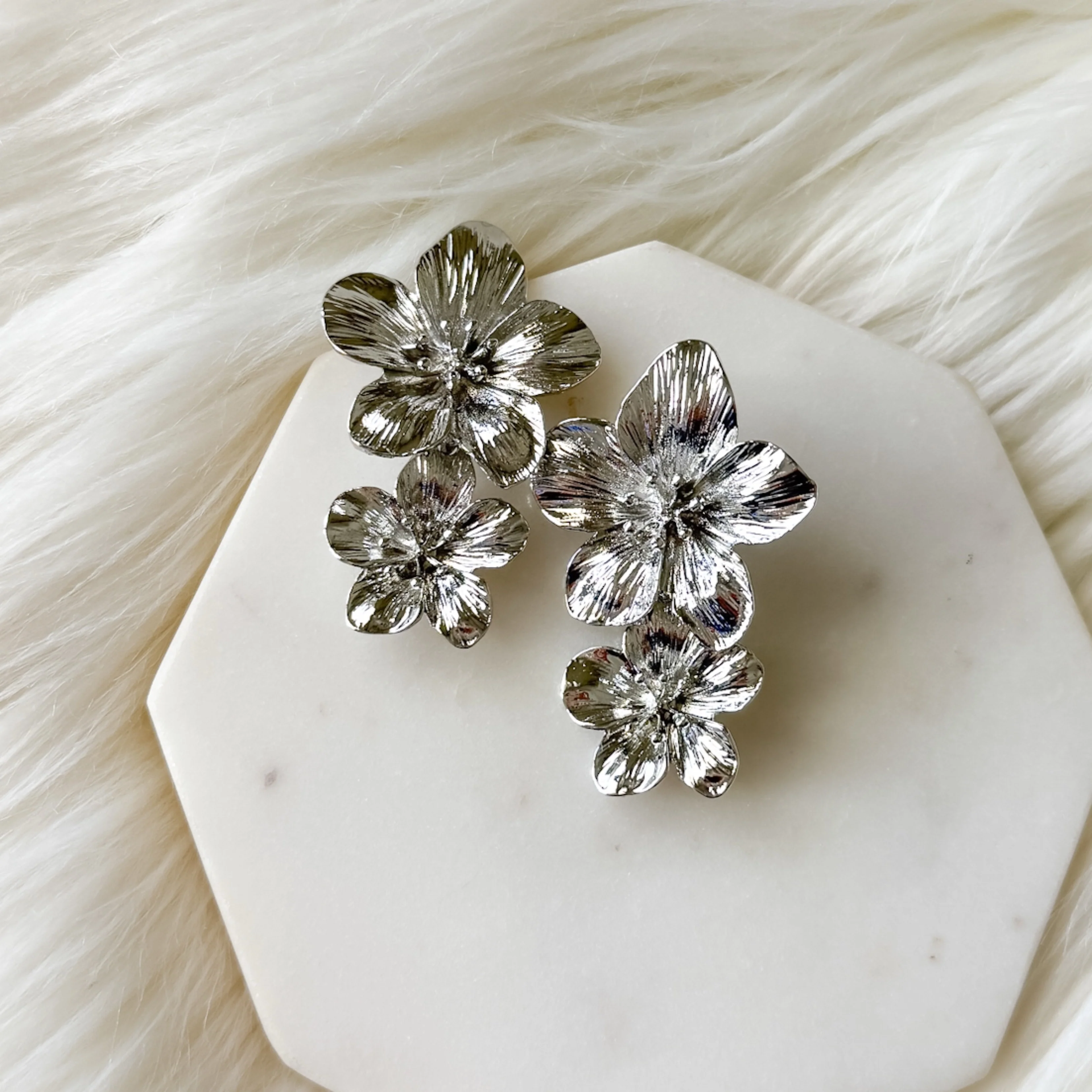 Hibiscus Flower Drop Earrings - LAST CHANCE! - Image 29