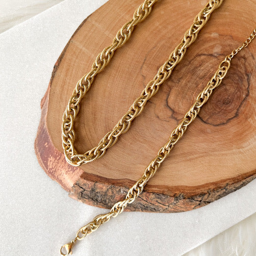 Karina Chain Bracelet - Image 16