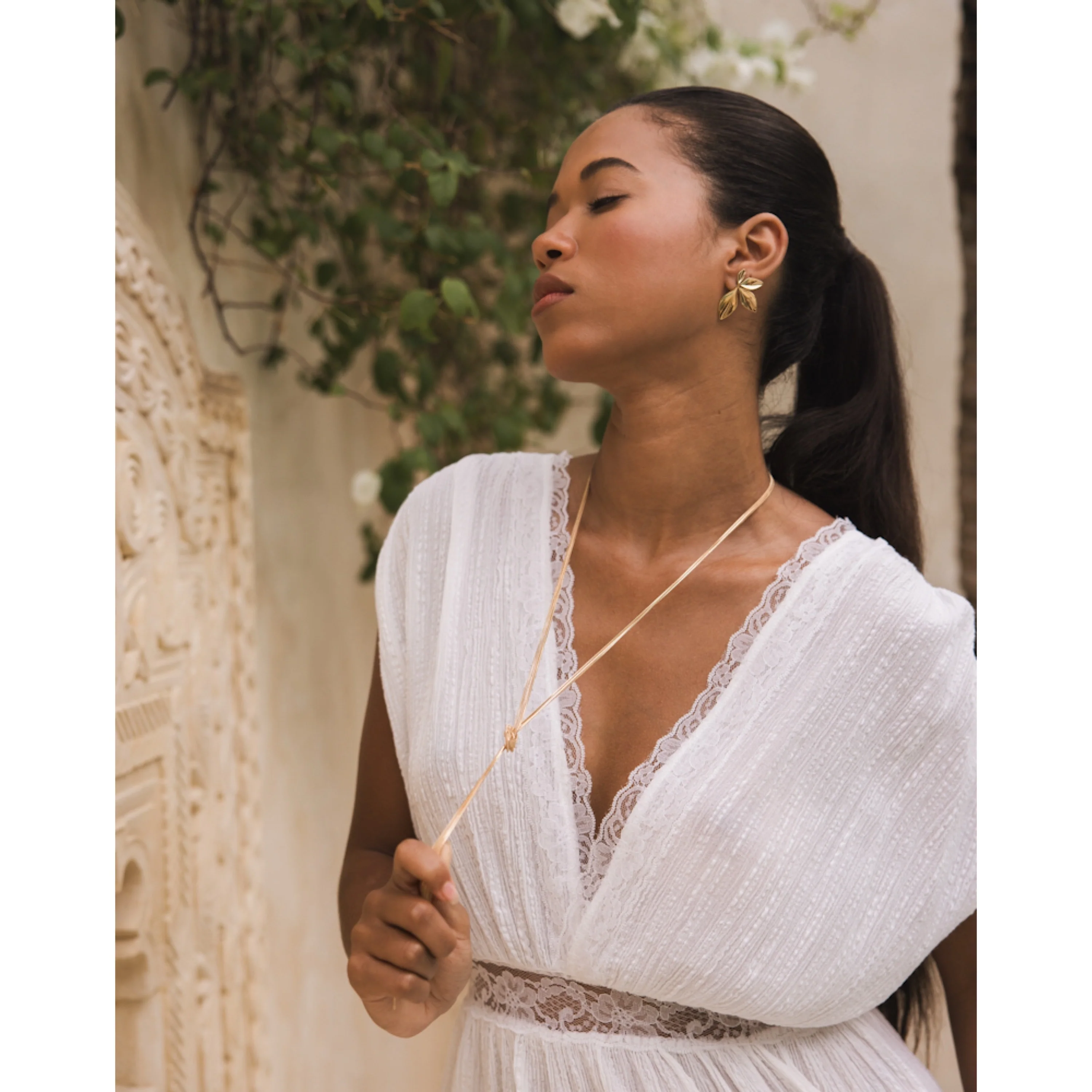 Knot & Flow Necklace - Image 4