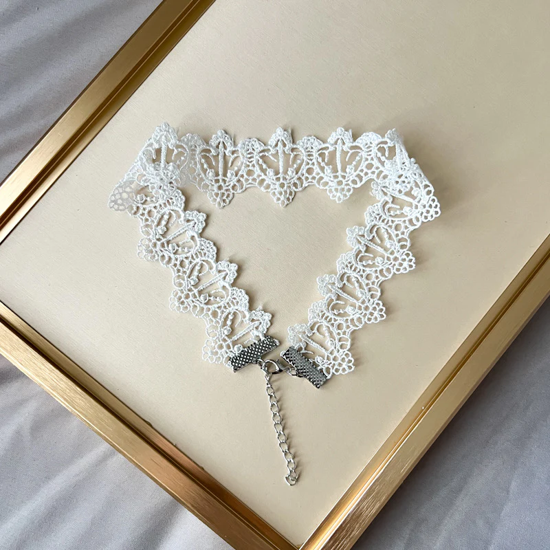 Snow White Lace Choker - LAST CHANCE! - Image 4