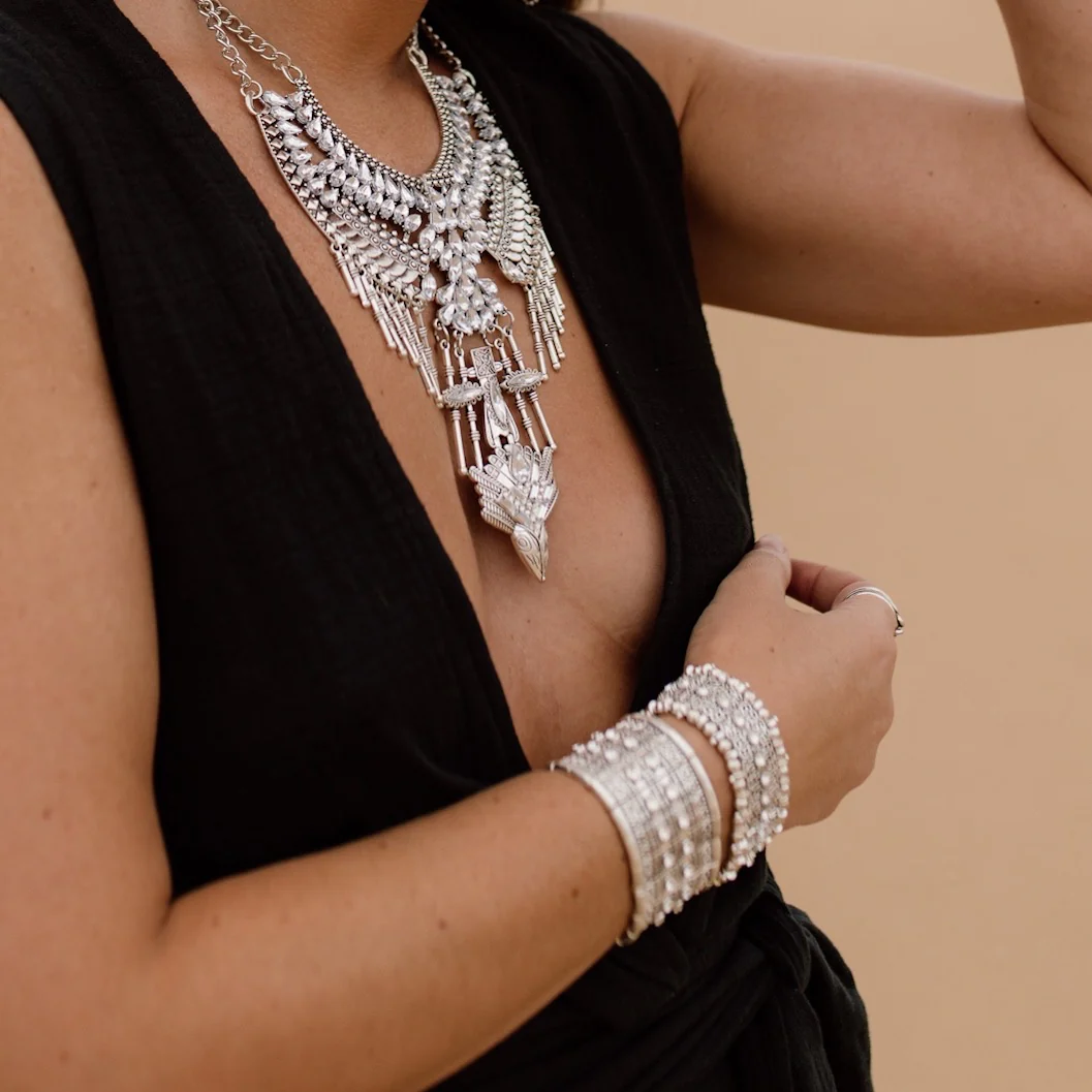 Tara Vintage Metal Bracelet - 3 STYLES - Image 36