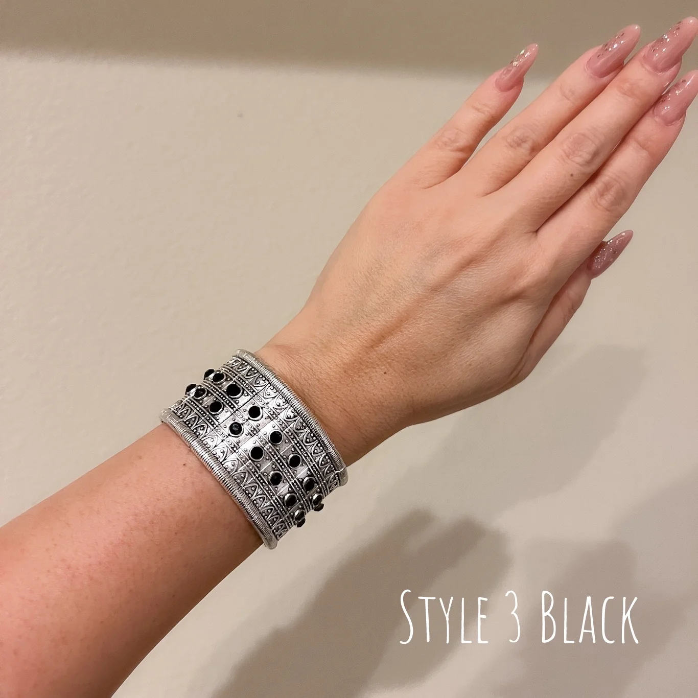 Tara Vintage Metal Bracelet - 3 STYLES - Image 40