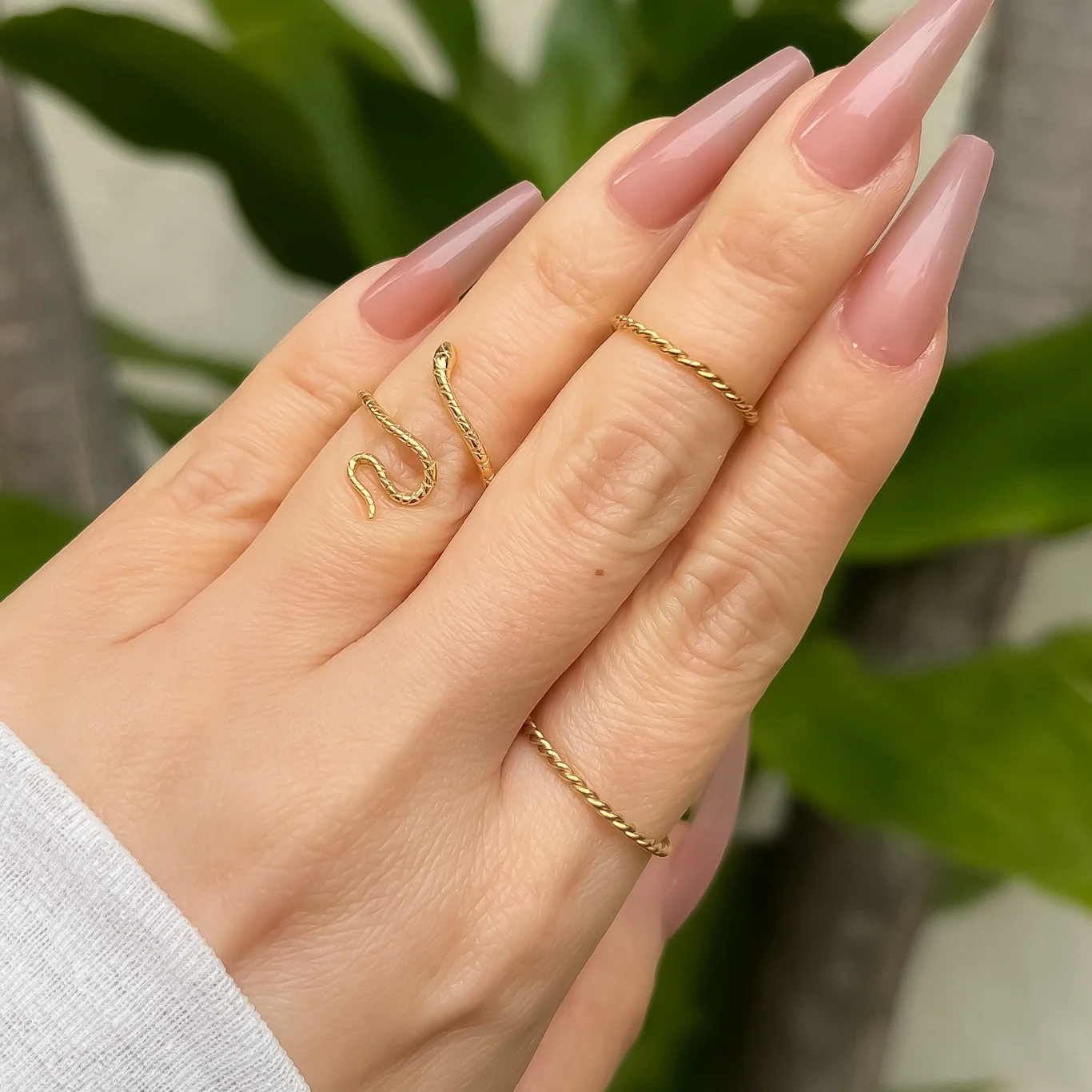 Tessa Twisted Chain Ring - Image 17