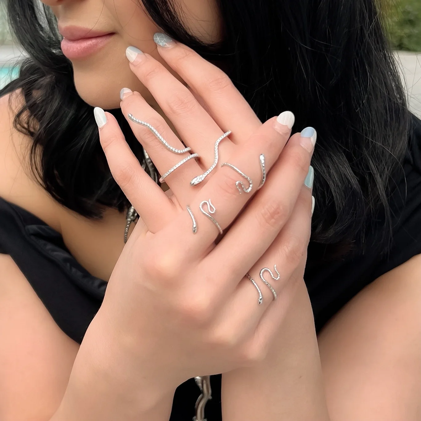 Twisted Serpent Double Finger Ring - Image 6